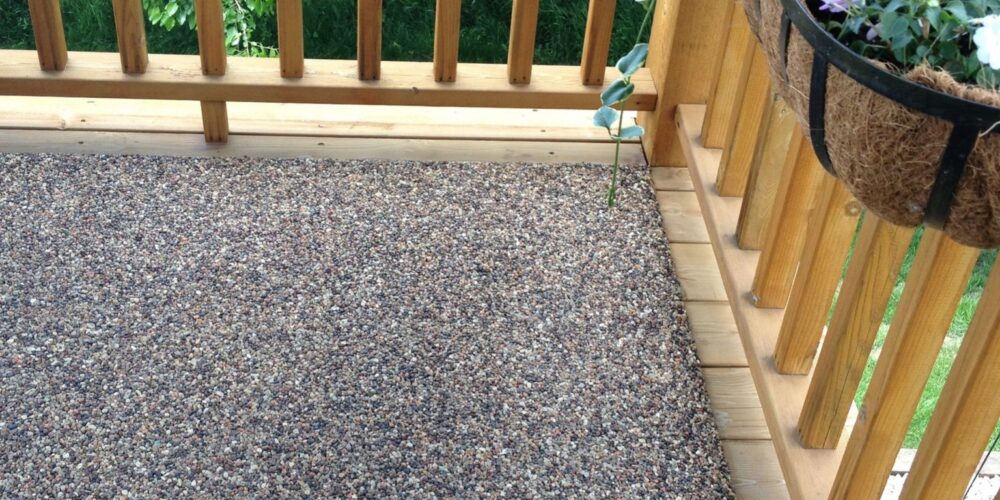 Pebble Paving vs. Stain: Why Pebble Paving Is The Right Choice For Your Deck